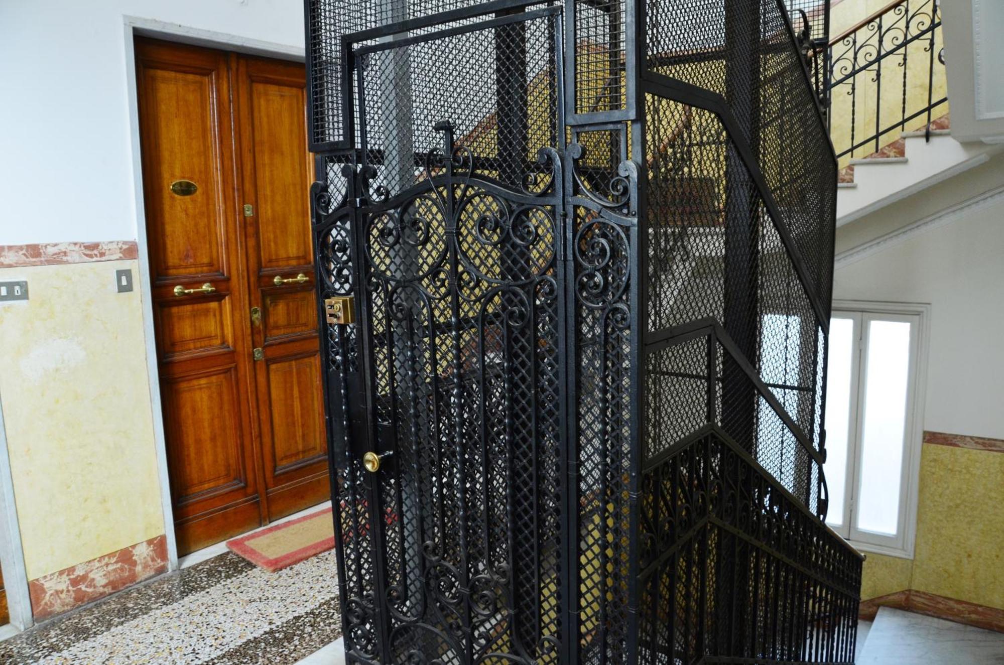 Homestay Blu Genoa