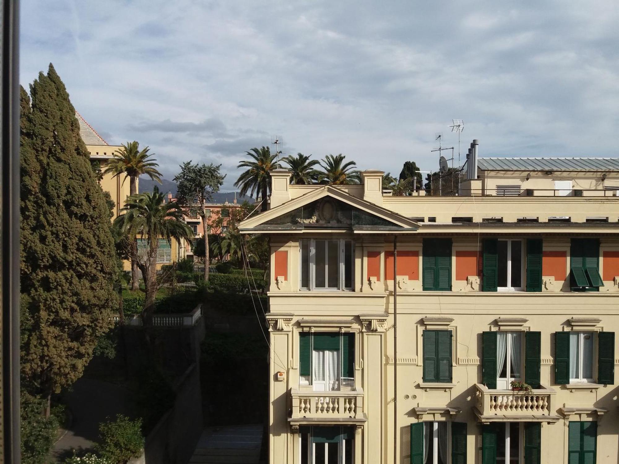 Blu Genova